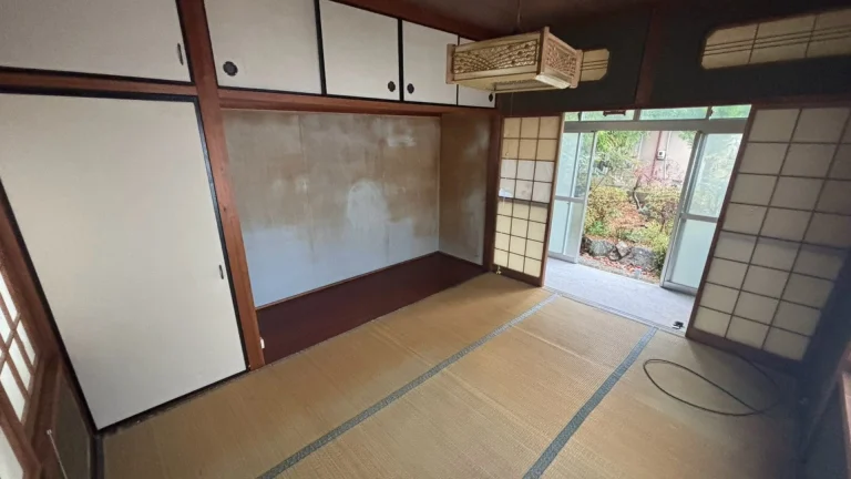 加賀市の遺品整理・生前整理後の室内｜エムポーション