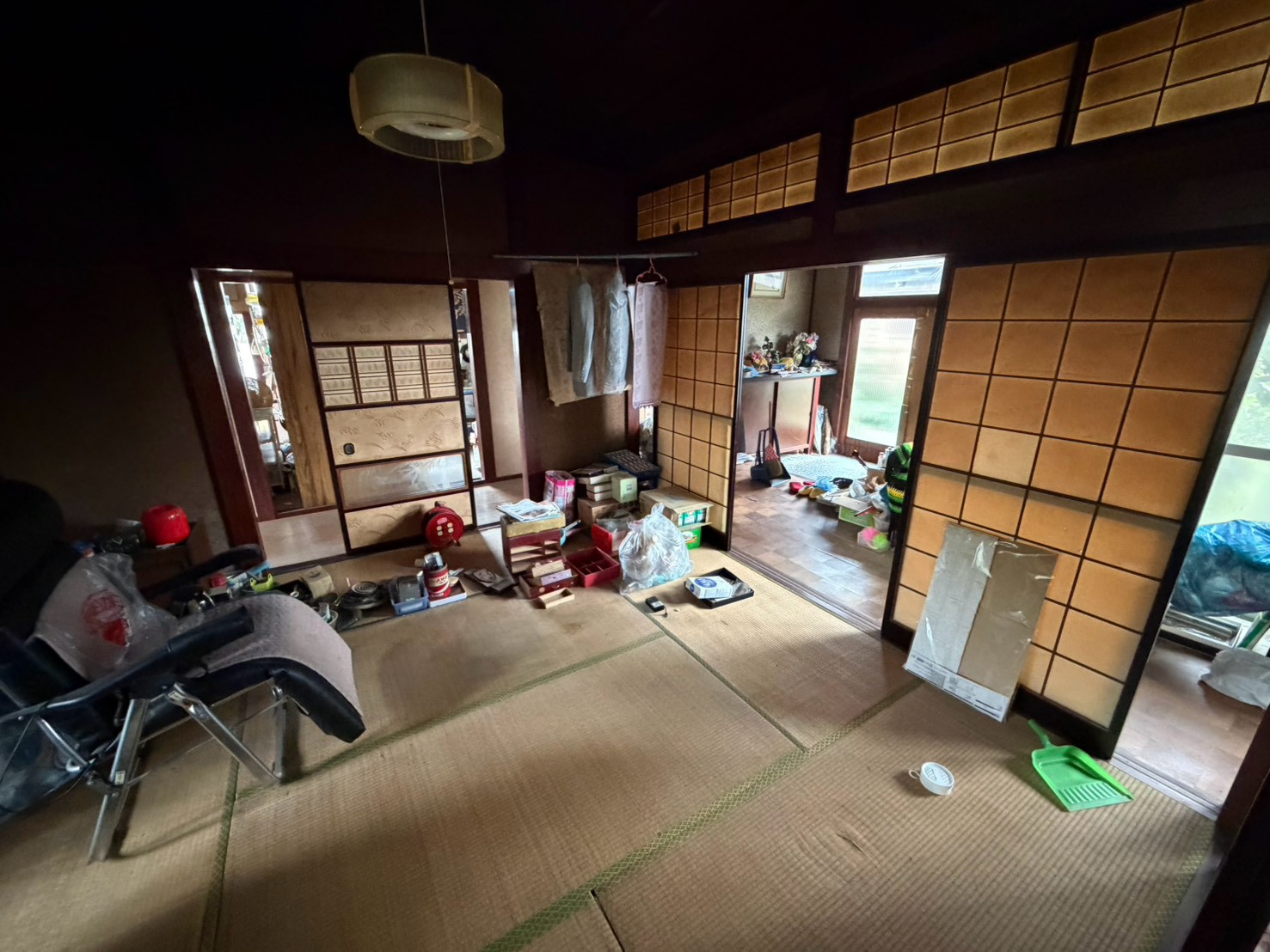 加賀市の遺品整理前の和室と家財
